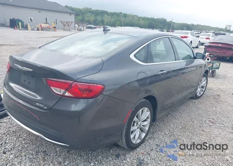 2015 Chrysler 200 C z USA, uszkodzony, nr VIN 1C3CCCCB5FN742526